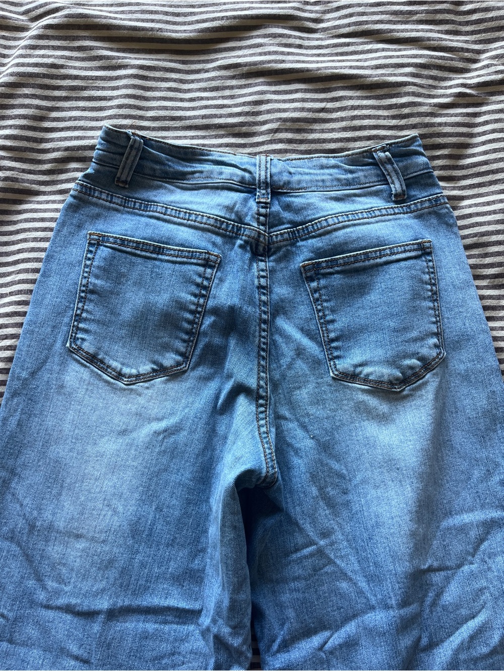 Skies Are Blue Light Blue High-Rise Cropped Jeans with Front Seams - Picture 9 of 10